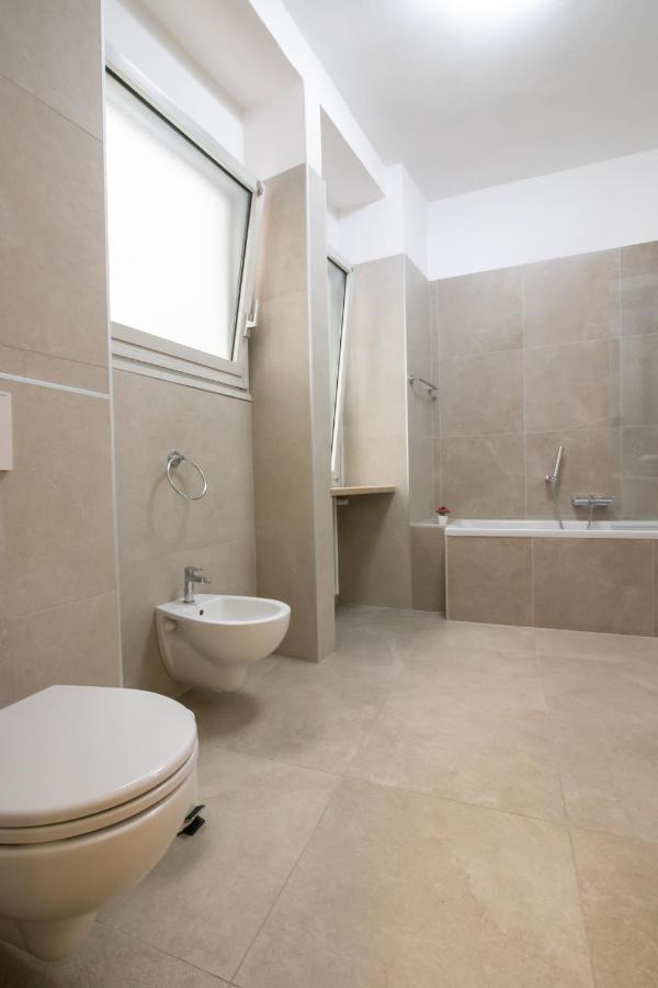 Apartament Relais Emilei Werona Zewnętrze zdjęcie